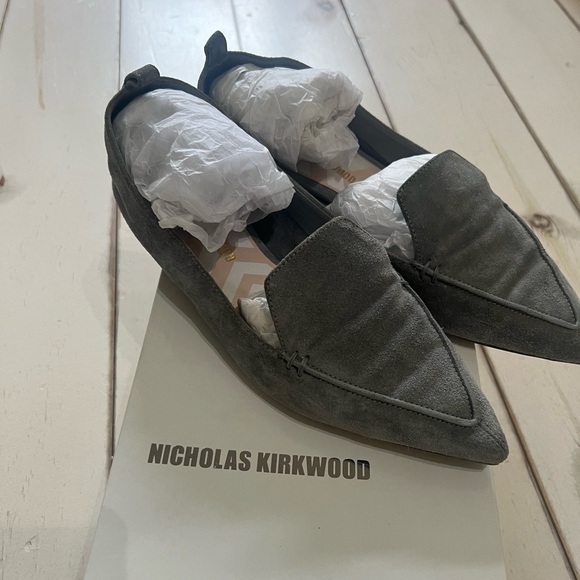 Nicholas Kirkwood Suede Beya Loafers in Luna - Picture 1 of 12